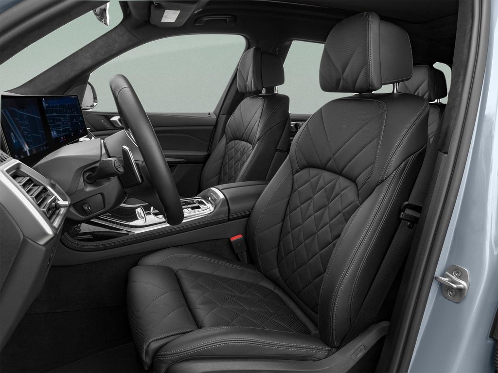 صورة 10 لـ 2024 BMW X7 XDRIVE40I