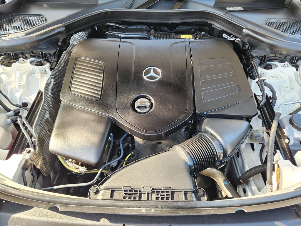 2025 Mercedes-BENZ GLC 缩略图 38