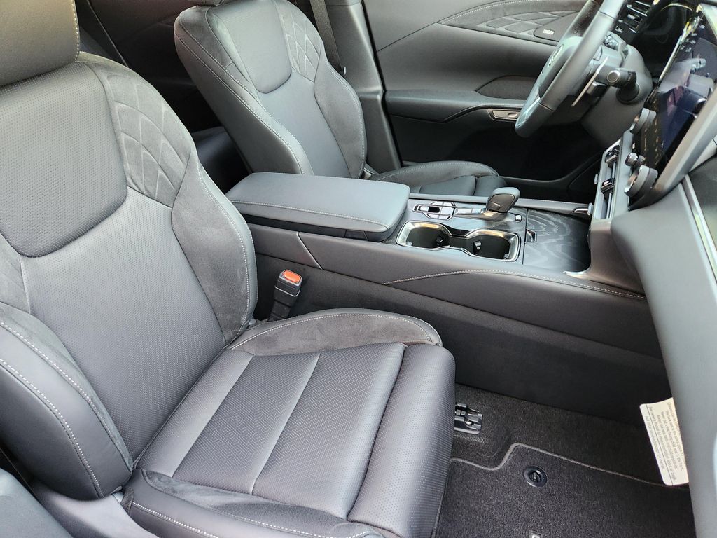 صورة 6 لـ 2026 Lexus RX 350 LUXURY
