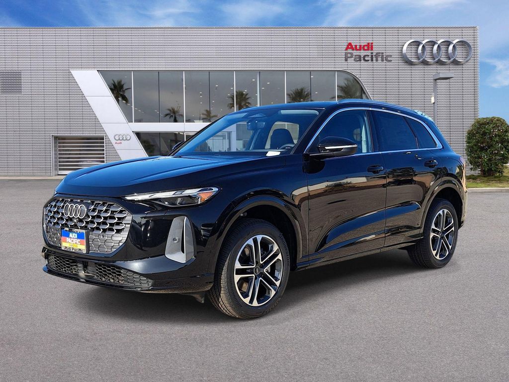 New 2026 Audi Q5 Premium TFSI quattro S tronic