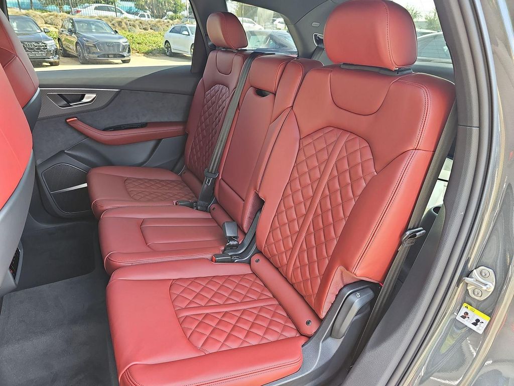 2026 AUDI SQ7 4.0T PREMIUM PLUS — фото 16