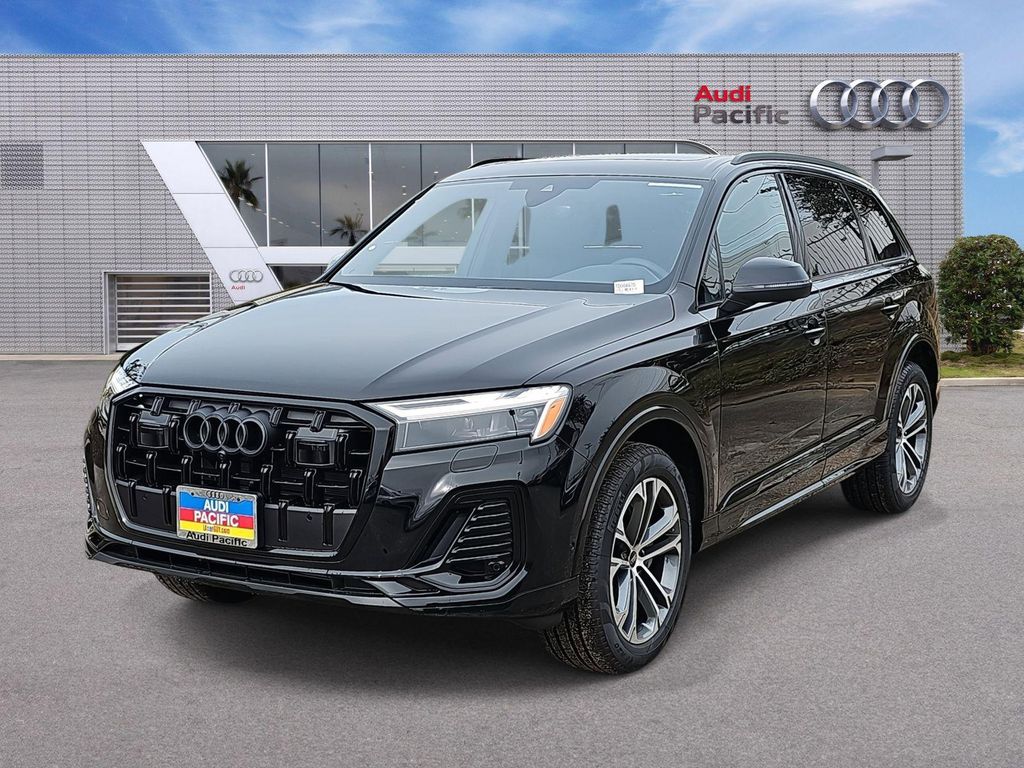 New 2026 Audi Q7 45 Premium