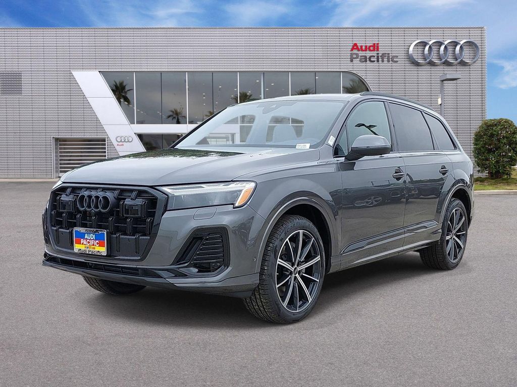 New 2026 Audi Q7 45 Premium Plus