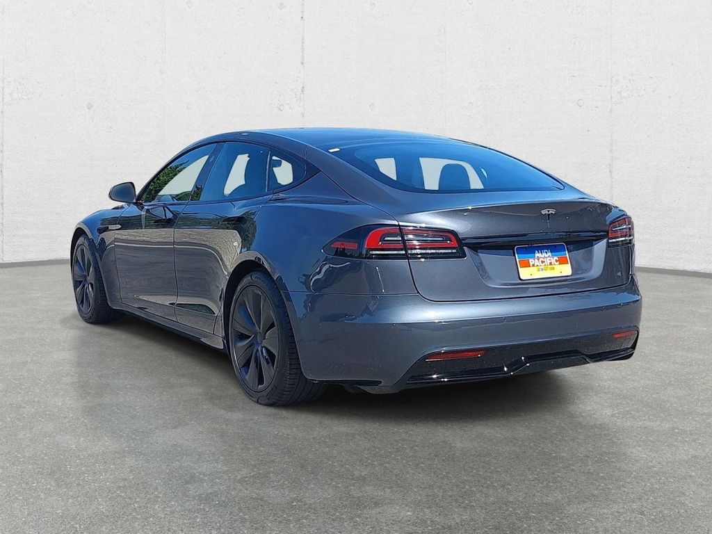 TESLA MODEL S BASE - 7