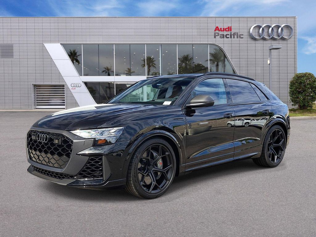 New 2026 Audi RS Q8 4.0T