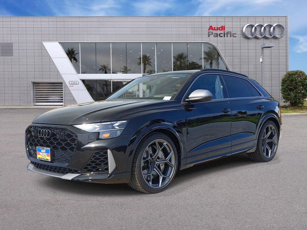 New 2026 Audi RS Q8 4.0T
