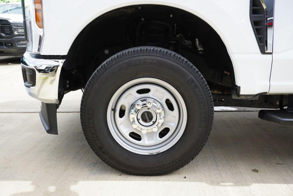 2026 FORD F-250 XL 照片 9