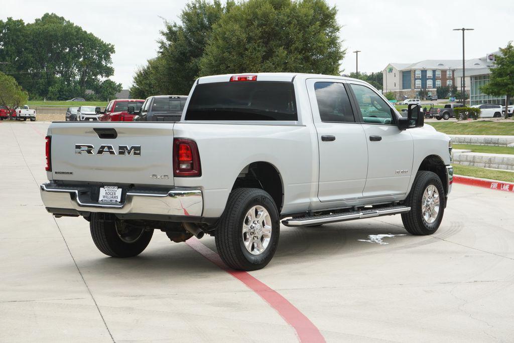 صورة 5 لـ 2026 RAM 2500 BIG HORN CREW CAB 4X4 6'4' BOX