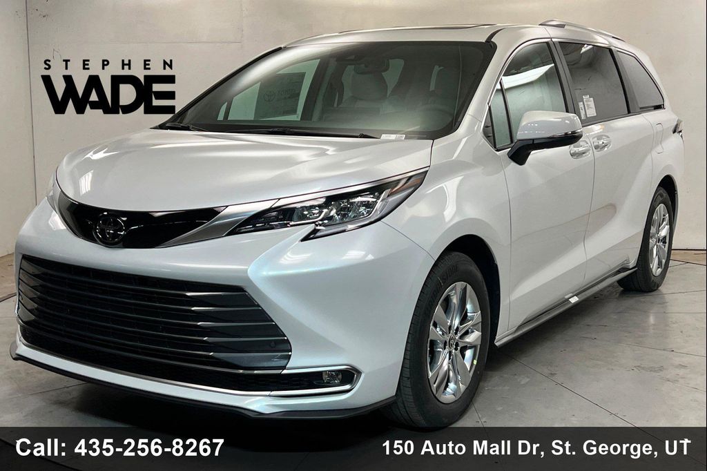 New 2026 Toyota Sienna Limited