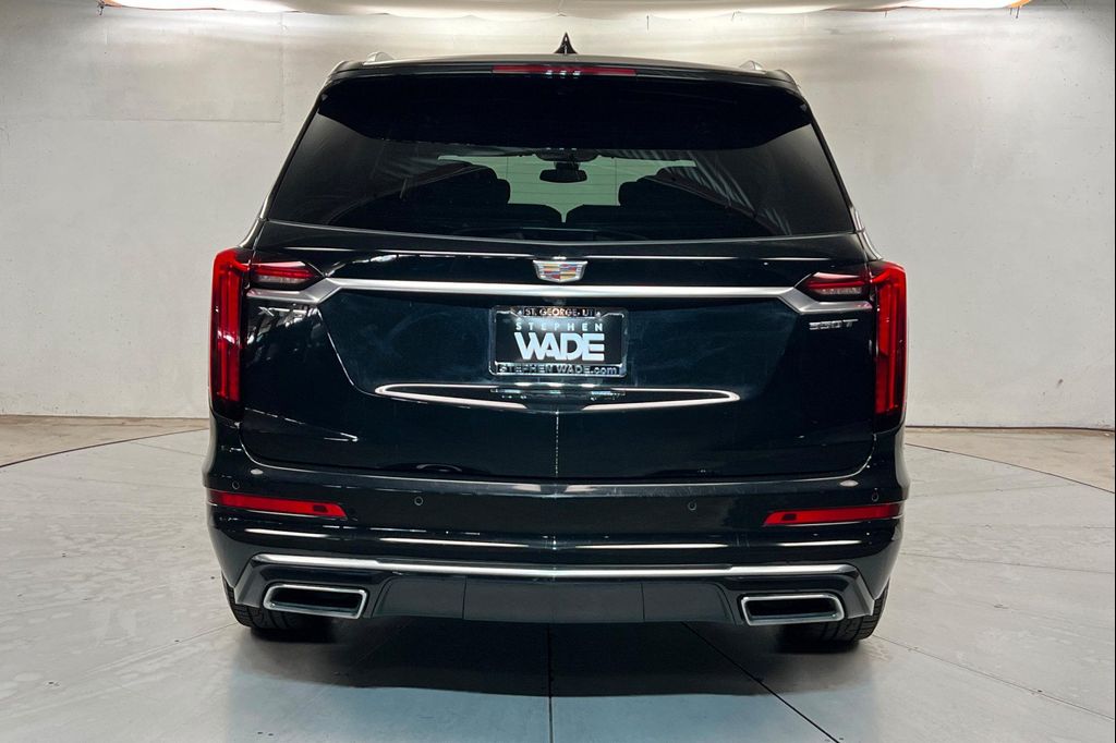 صورة 5 لـ 2022 Cadillac XT6 LUXURY FWD