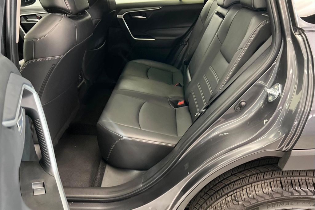 2025 Toyota RAV4 XLE PREMIUM — миниатюра 22
