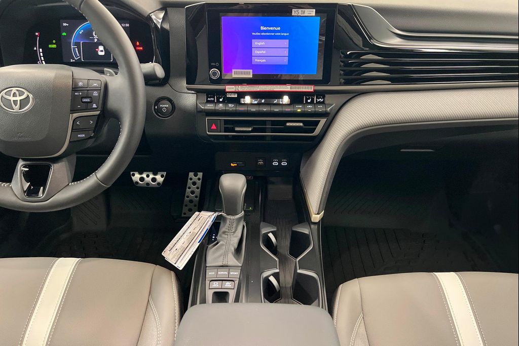 2026 Toyota CAMRY SE — миниатюра 13