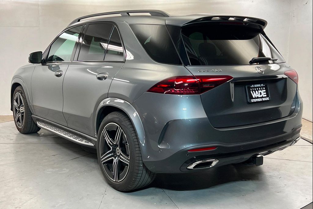 2026 Mercedes-BENZ GLE — фото 3