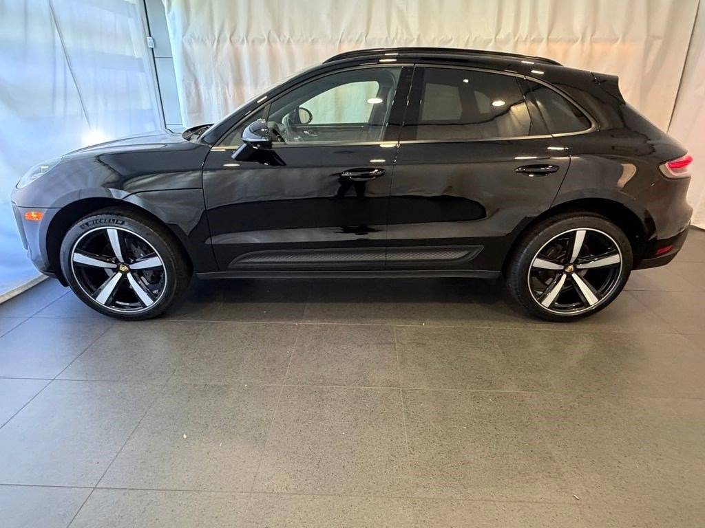 صورة 2 لـ 2026 Porsche MACAN