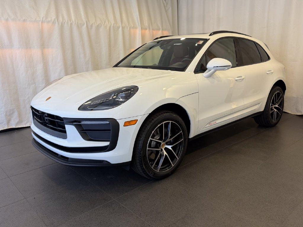 New 2026 Porsche Macan Base