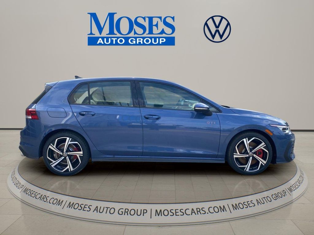 New 2026 Volkswagen Golf GTI 2.0T SE DSG