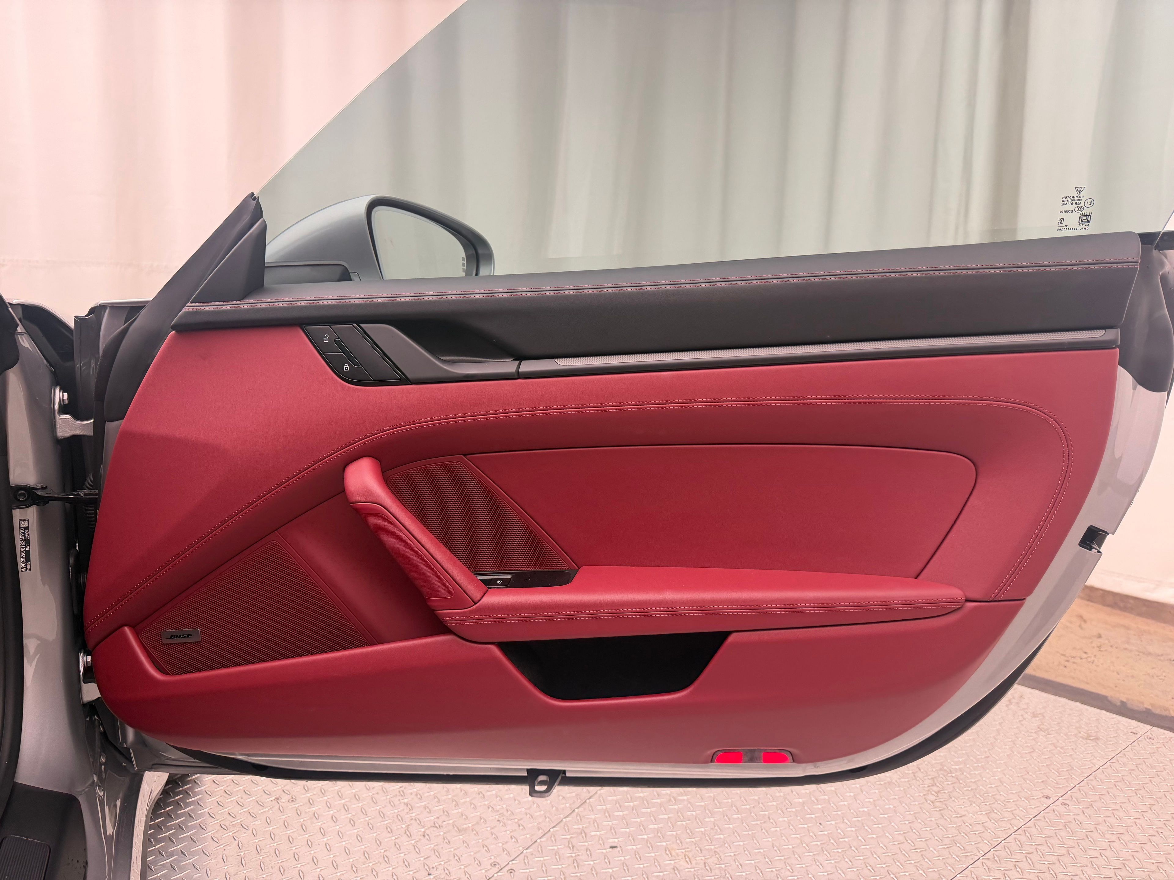 2026 Porsche 911 CARRERA GTS — миниатюра 18