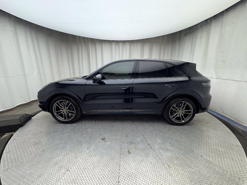 صورة مصغرة 2 لـ 2023 Porsche CAYENNE TURBO