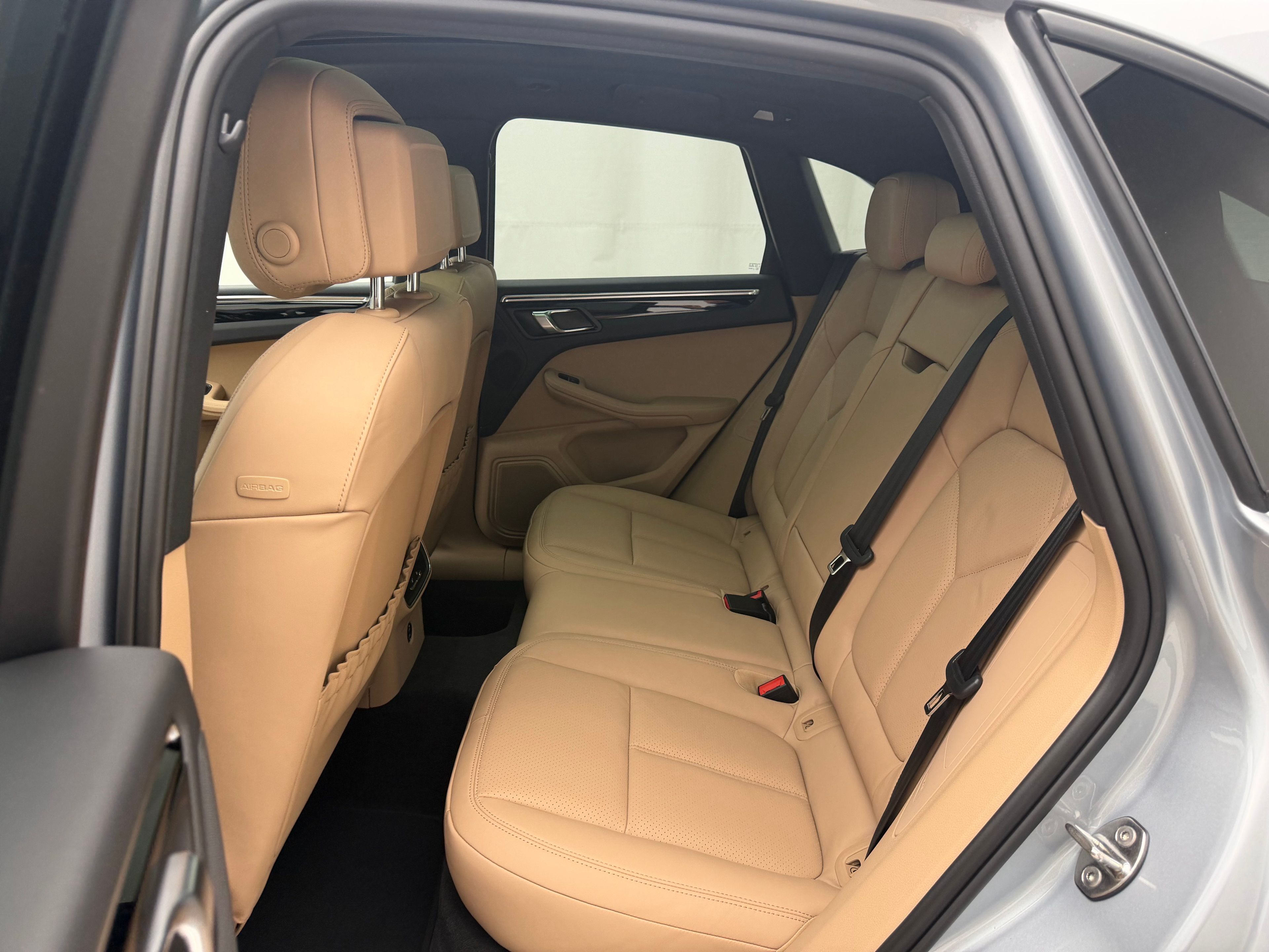 صورة مصغرة 26 لـ 2026 Porsche MACAN