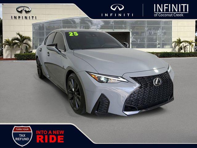 2025 Lexus IS 350