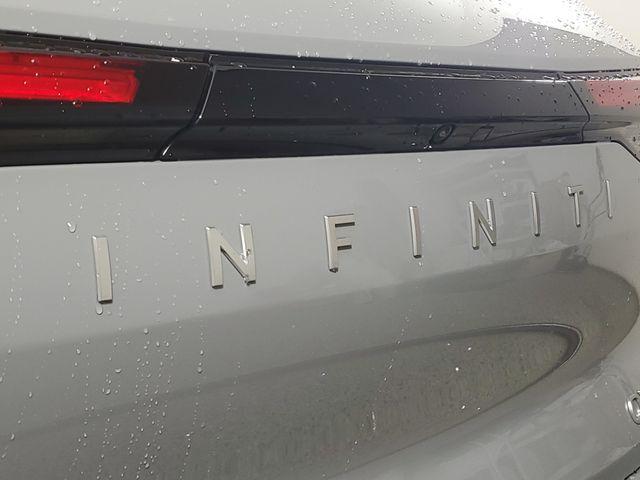 صورة 6 لـ 2027 Infiniti QX60 LUXE