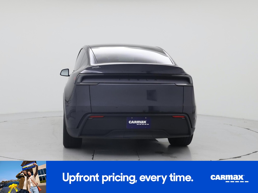 TESLA MODEL Y LONG RANGE - 7