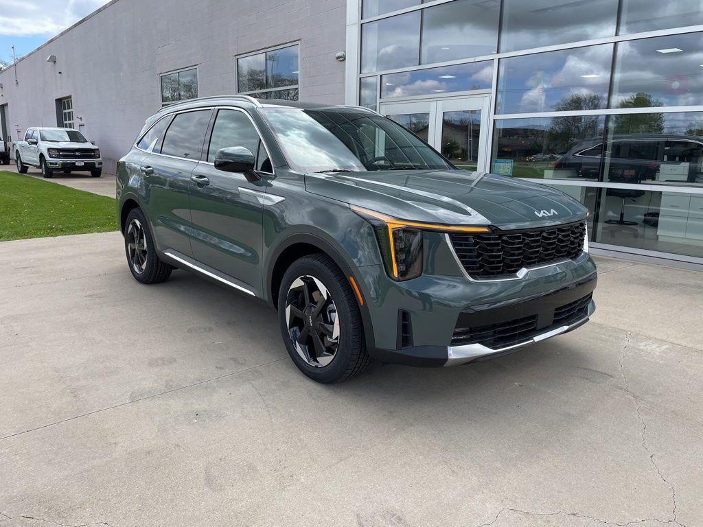 New 2026 Kia Sorento Hybrid EX