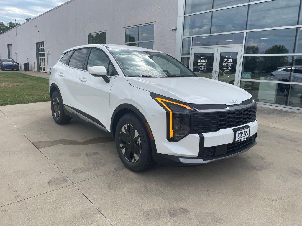 New 2027 Kia Sportage Hybrid LX