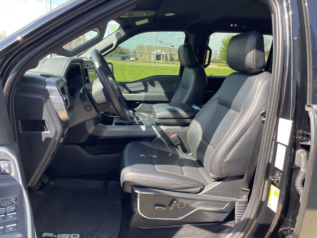 FORD F-150 LARIAT - 8