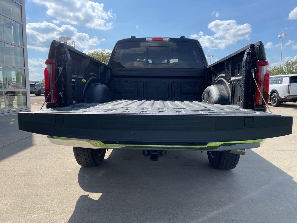 صورة مصغرة 15 لـ 2024 FORD F-150 LARIAT