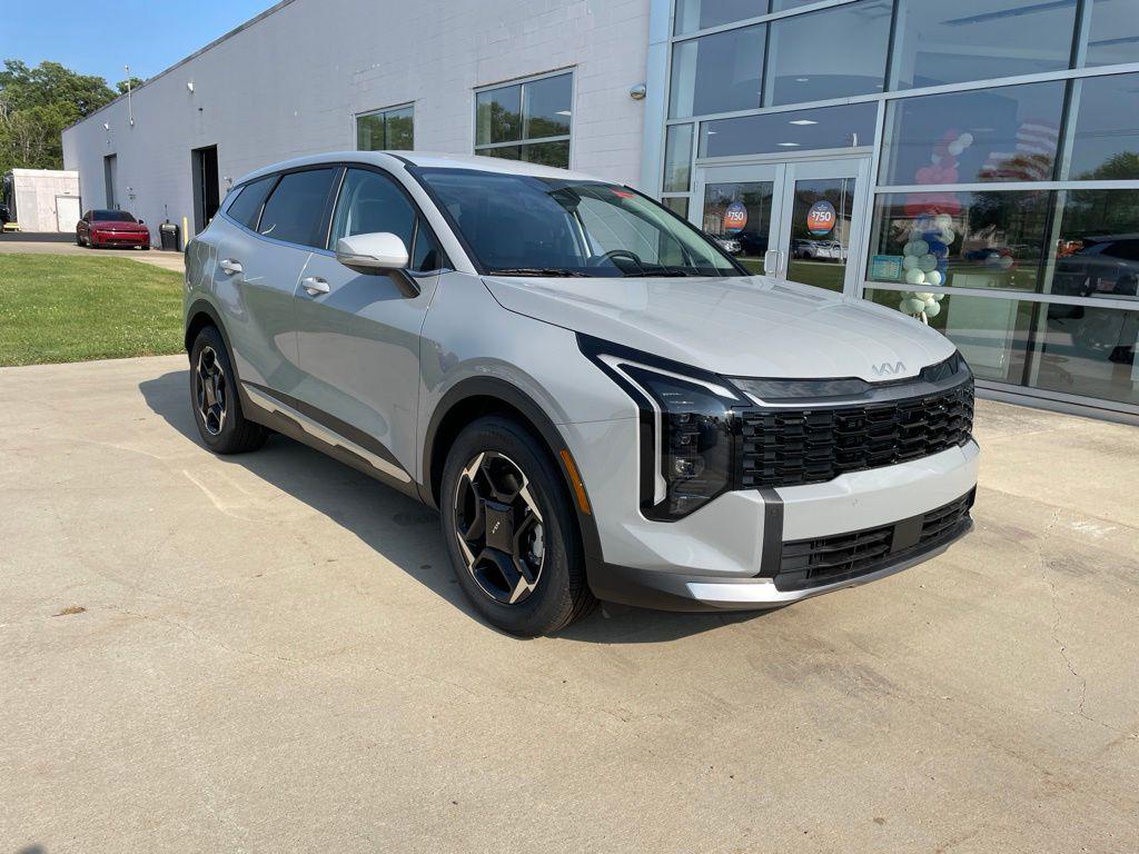 New 2026 Kia Sportage EX
