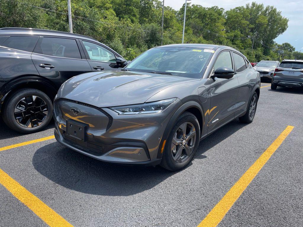 صورة 2 لـ 2023 FORD MUSTANG MACH-E SELECT