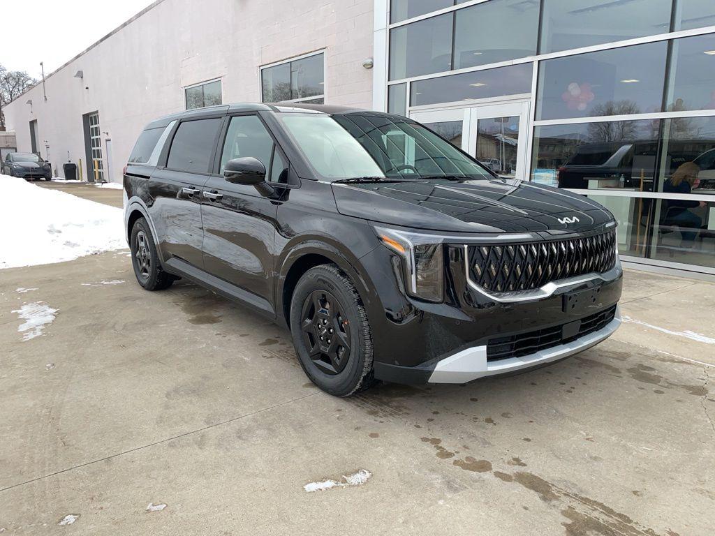 New 2026 Kia Carnival LXS