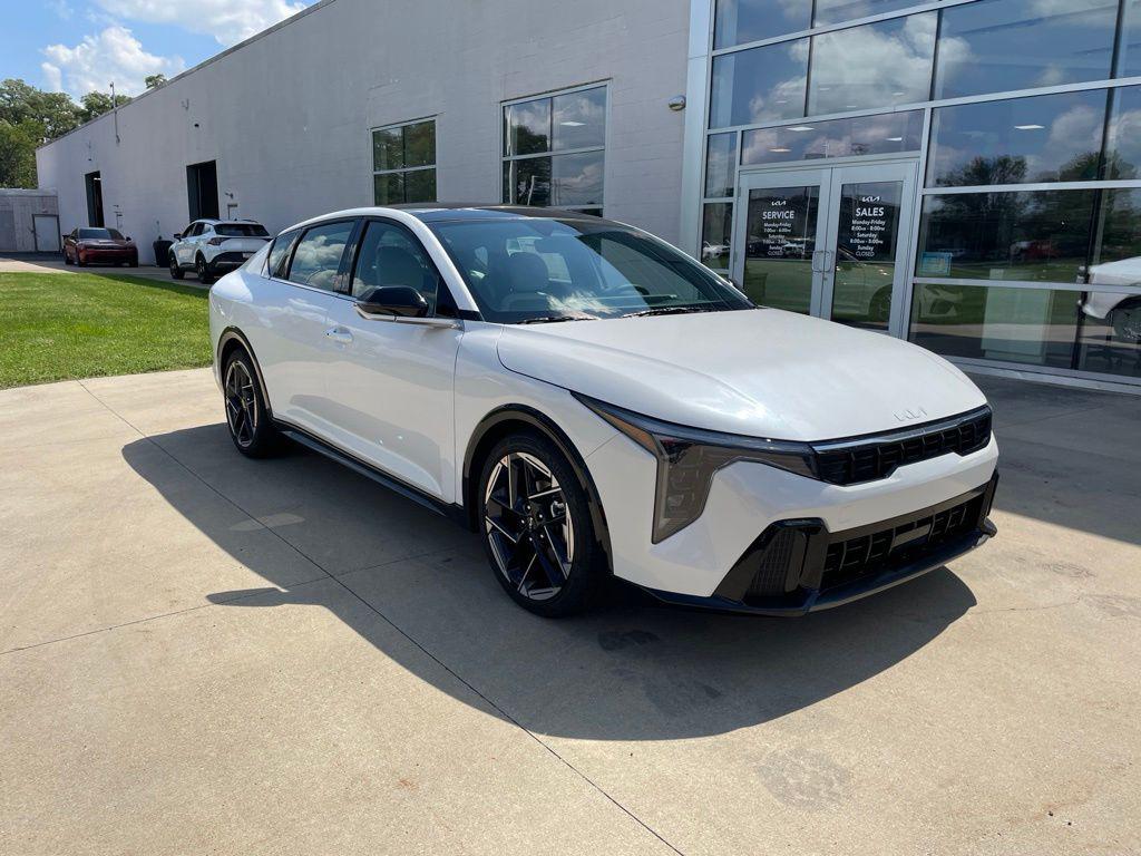 New 2026 Kia K4 GT-Line