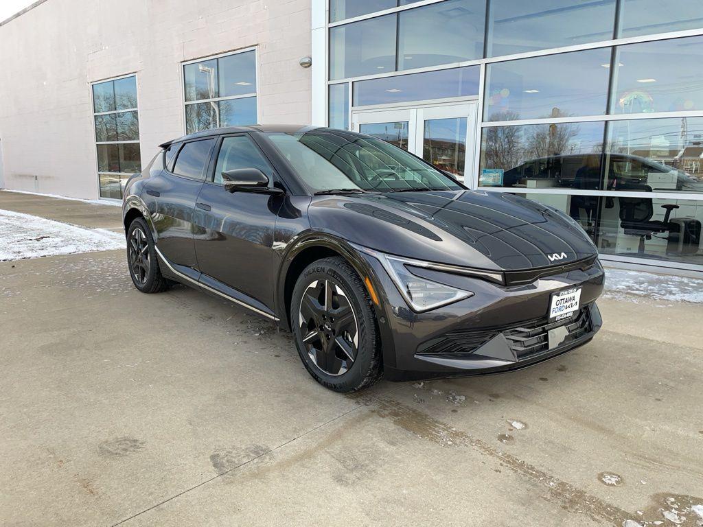 New 2025 Kia EV6 Wind