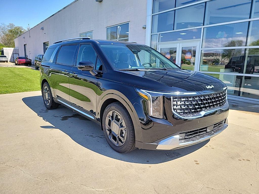 New 2026 Kia Carnival SX