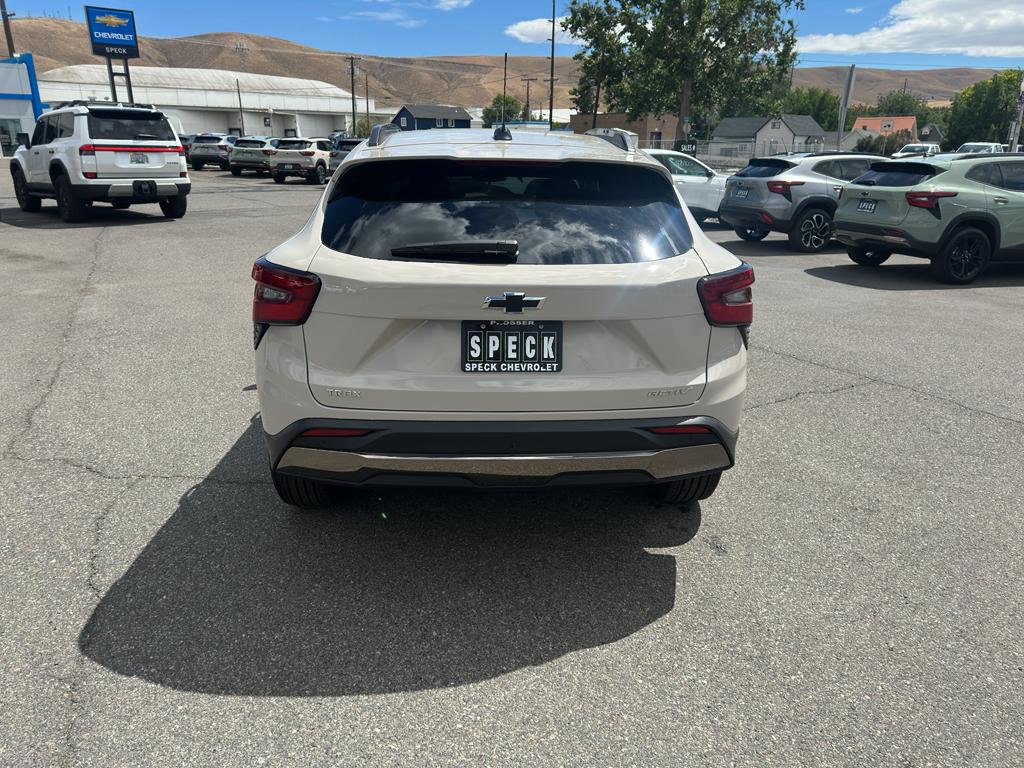 New 2026 Chevrolet Trax FWD ACTIV