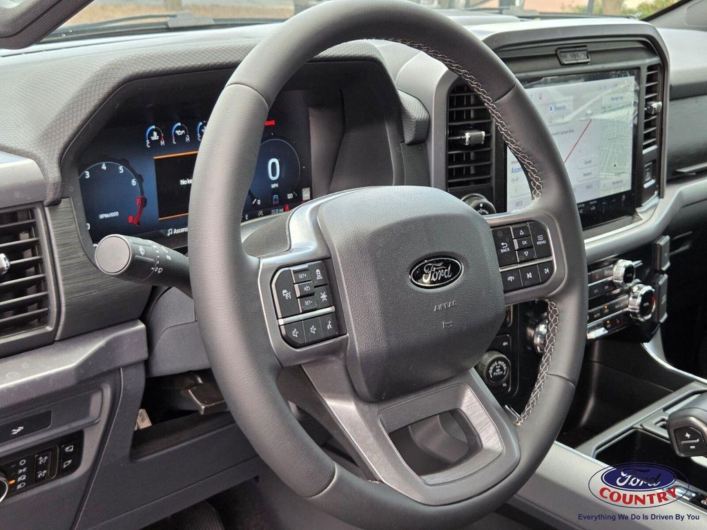 2026 FORD F-150 XLT — фото 10