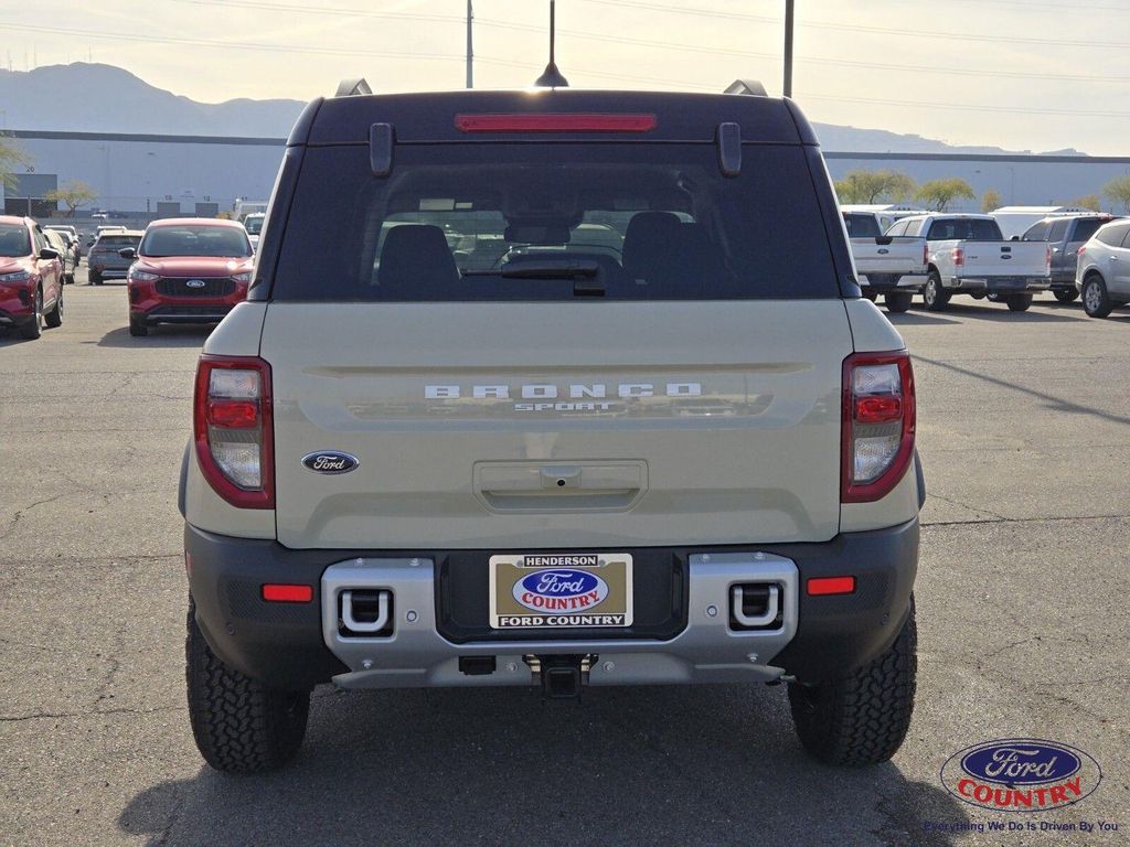 2025 FORD BRONCO SPORT OUTER BANKS 照片 4