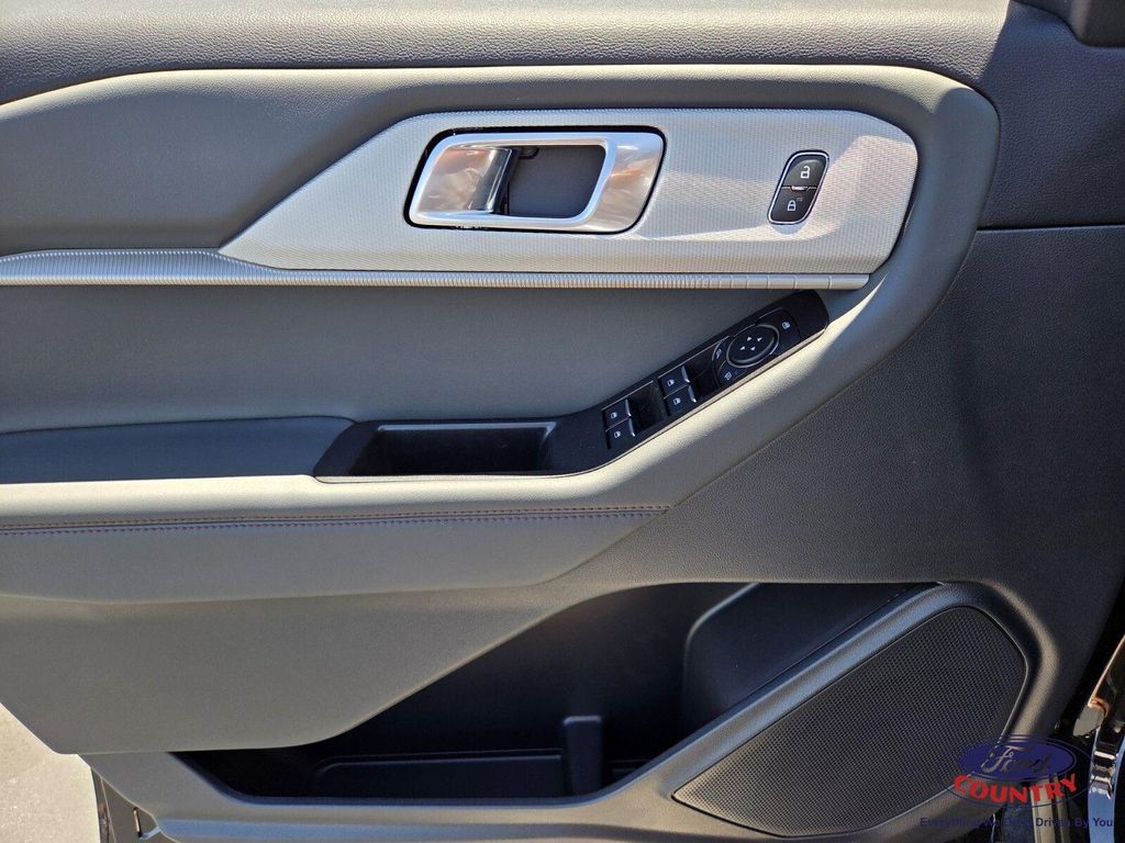 2026 FORD EXPLORER ACTIVE 照片 10