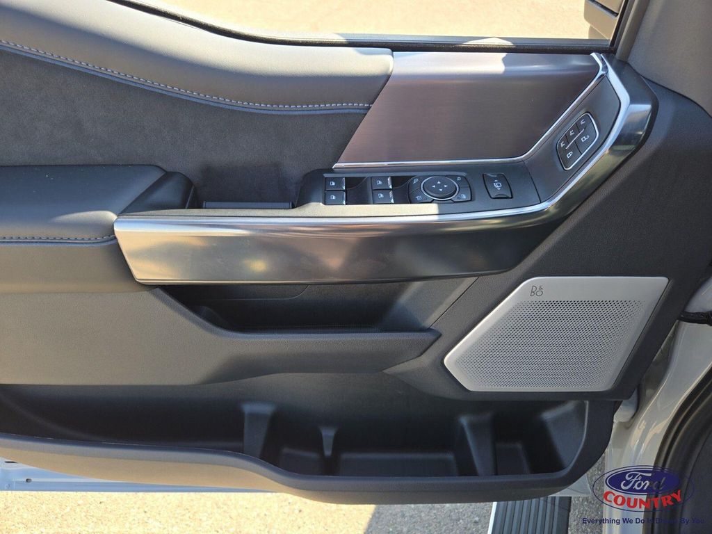2026 FORD F-250 PLATINUM 照片 10