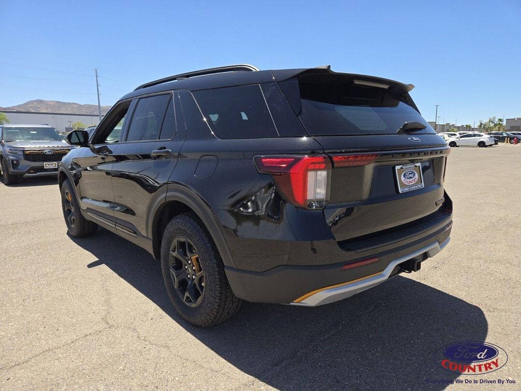 صورة 3 لـ 2026 FORD EXPLORER TREMOR