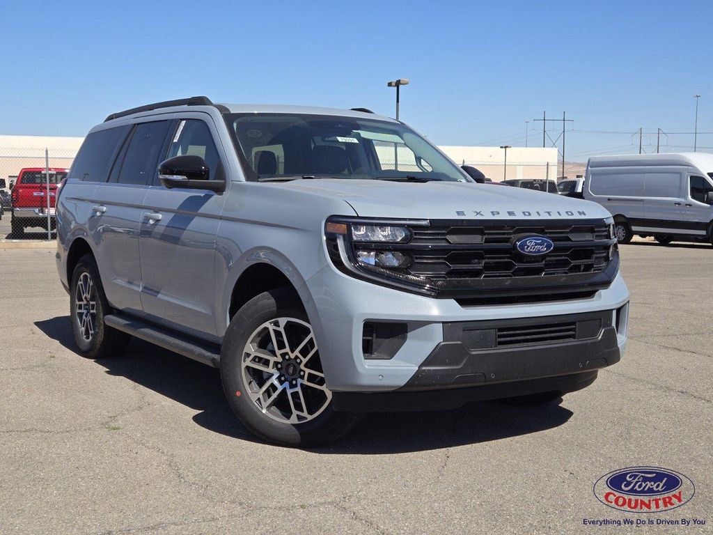 New 2026 Ford Expedition Active