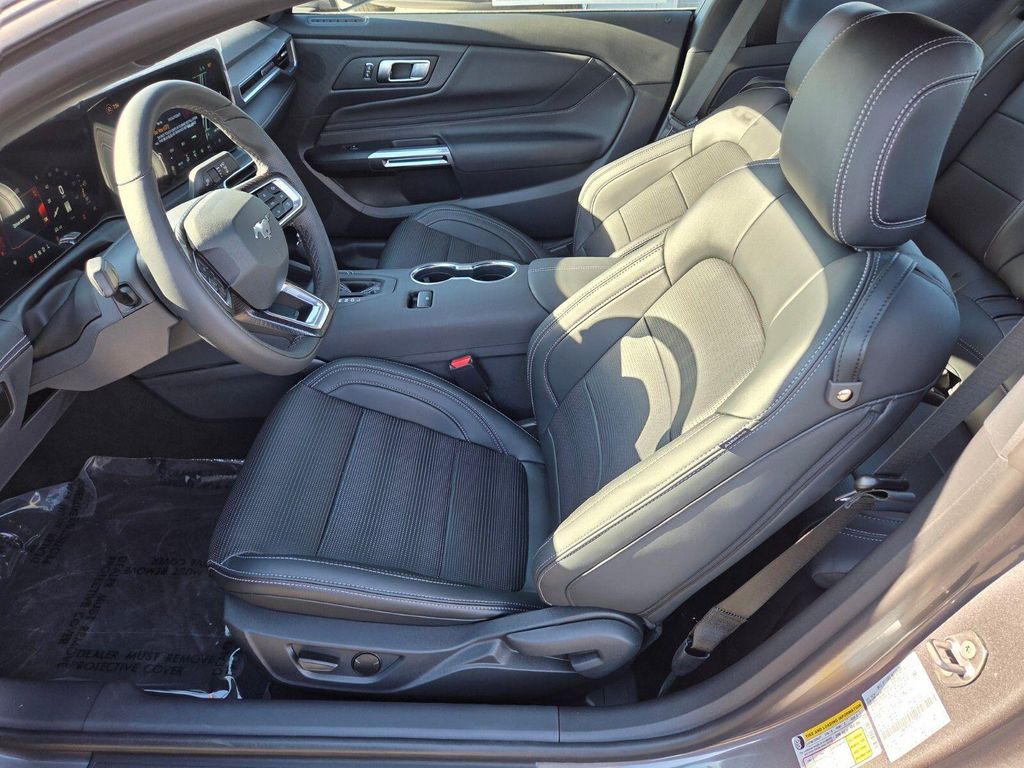 2026 FORD MUSTANG ECOBOOST PREMIUM 照片 7