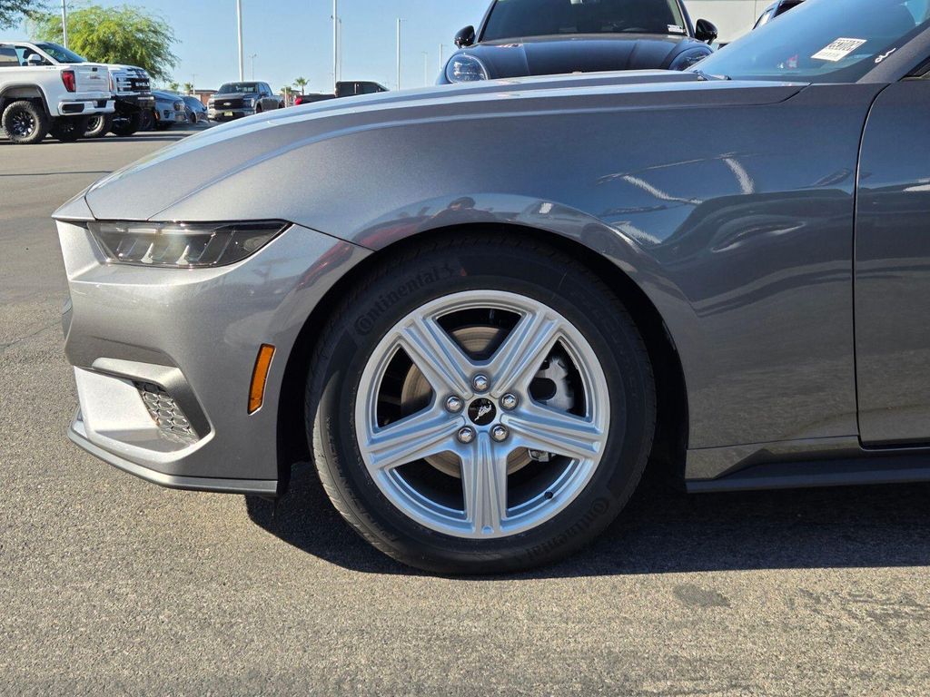 2026 FORD MUSTANG ECOBOOST PREMIUM 照片 5