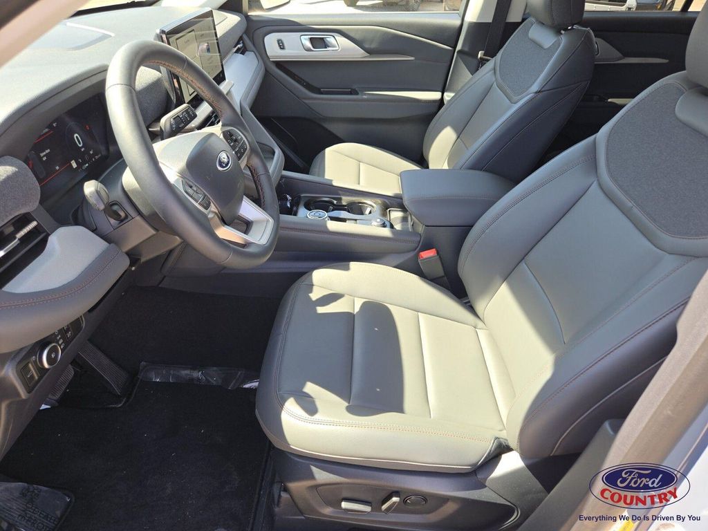 2026 FORD EXPLORER ACTIVE W/200A PKG — фото 6