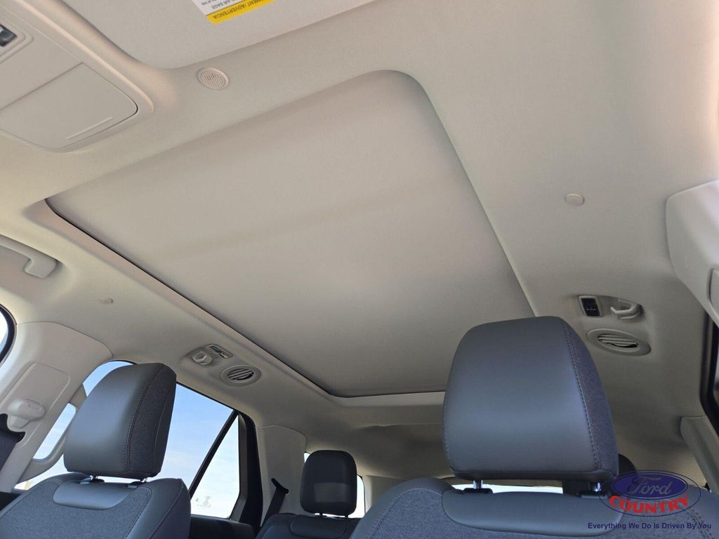 2026 FORD EXPLORER ACTIVE W/200A PKG — фото 7