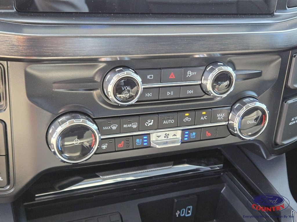 صورة مصغرة 11 لـ 2026 FORD F-350 LARIAT