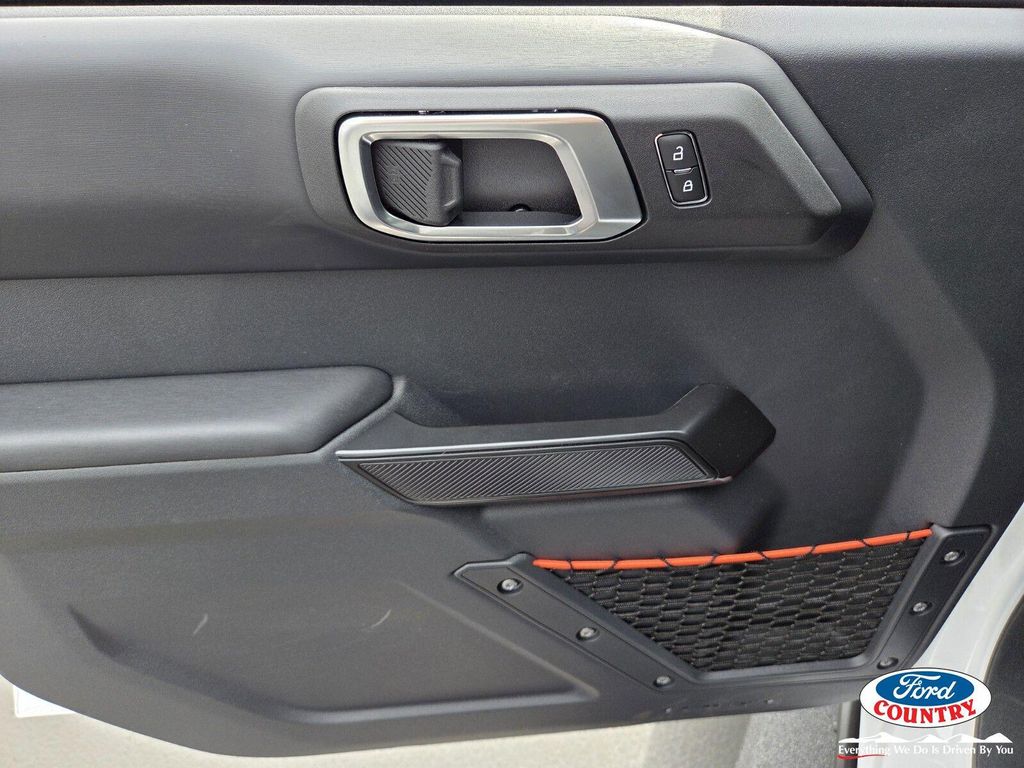 FORD BRONCO RAPTOR - 8