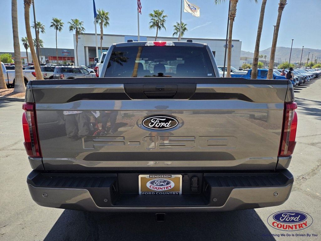 2026 FORD F-150 XLT — фото 4